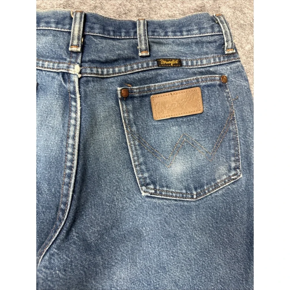 Wrangler Jeans Mens 32x28* Blue Denim Straight Leg 936PWD Cowboy Western Pants
